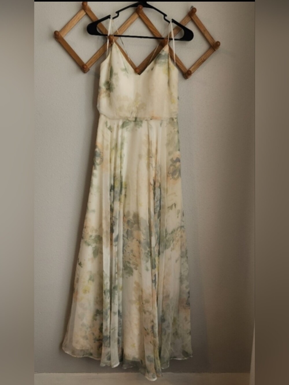 Jenny Yoo Inesse Dress Size 4 Neutral Garden Floral Watercolor Wedding Guest